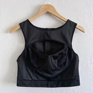 BLQ.MKT Blaque Market Cut Out Black Crop Top Size L